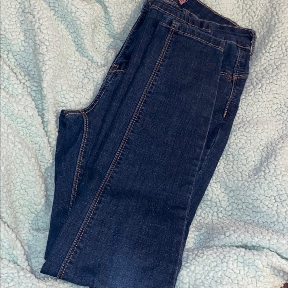 Jeans - Picture 2 of 2